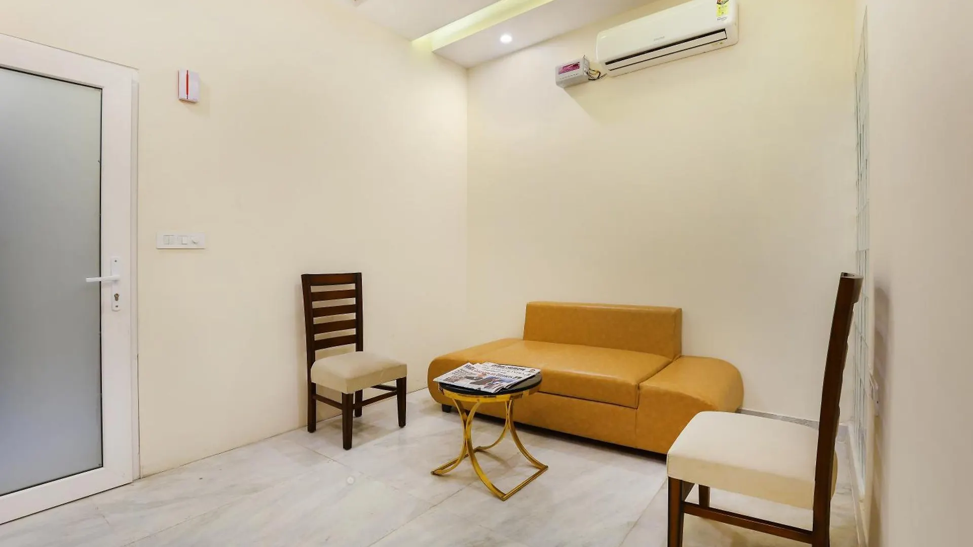 Opo Essential Hotel Gurgaon
