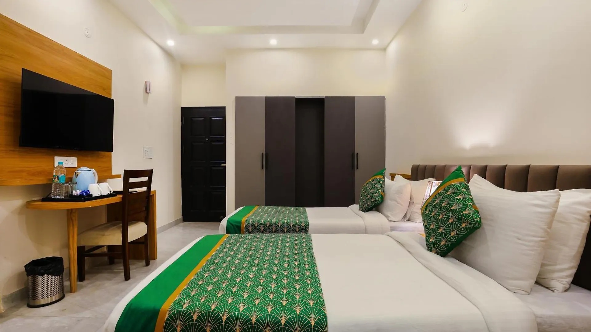 Opo Essential Hotel Gurgaon Indien