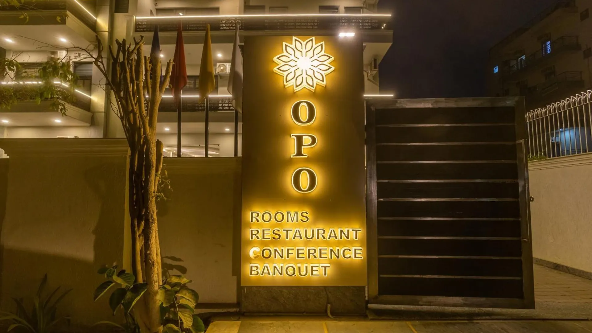 Opo Essential Hotel Gurgaon